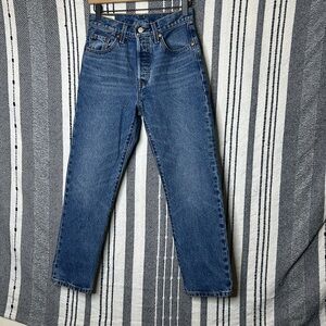 Levi's Straight Leg Jeans in Medium Blue Denim